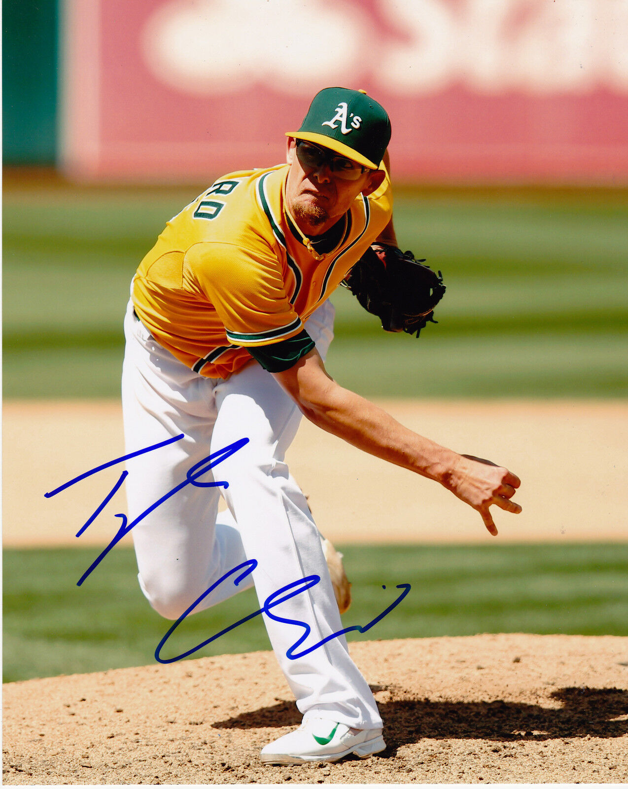 TYLER CLIPPARD OAKLAND A'S ACTION SIGNED 8x10