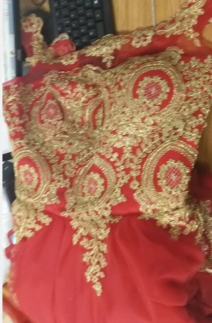 8 Layers Blue RED White Gold Lace Embroidey Quinceanera Dresses New Sparkle Tulle Floor-length off shoulder 16 Dress Retro Gown