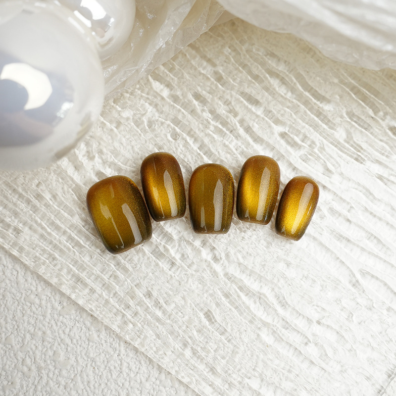 Niche Golden Yellow Gradient Cat Eye Press-On Nails