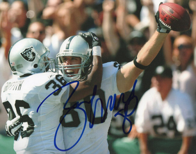 *ZACH MILLER*SIGNED*AUTOGRAPHED*Photo Poster painting*OAKLAND*RAIDERS*NFL*FOOTBALL*COA*8 X 10