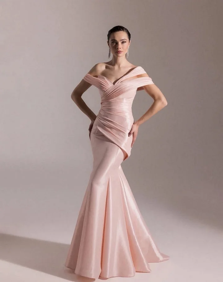 Lussooy Classic Blushing Pink Off-The-Shoulder Mermaid Evening Dress