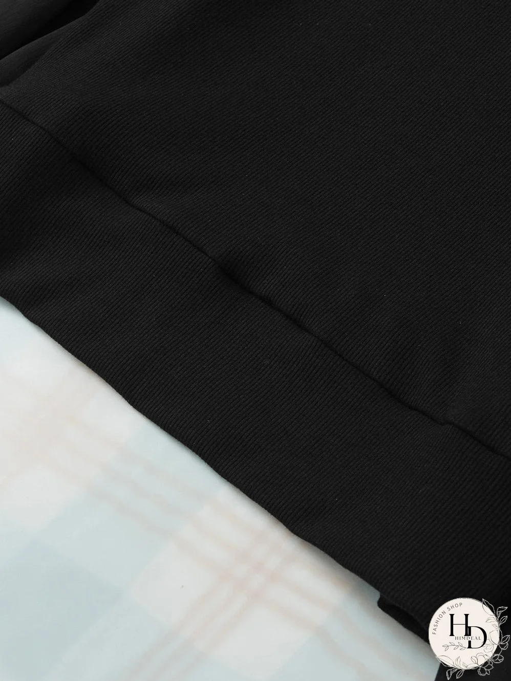 Update your wardrobe with this Blouse