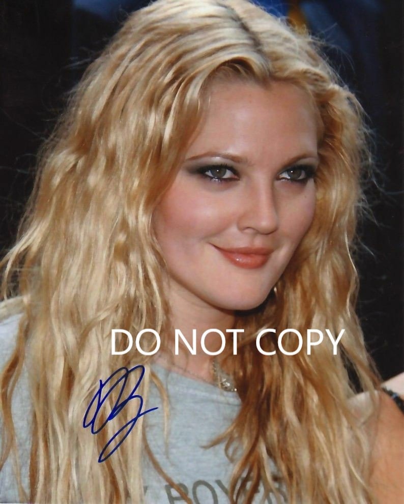 DREW BARRYMORE 8 x10 20x25 cm Autographed Hand Signed Photo Poster painting