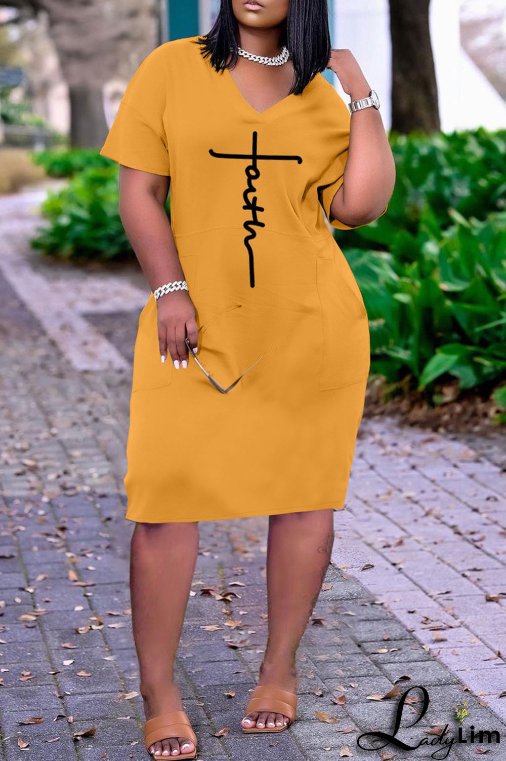 Red Fashion Casual Print Basic V Neck Short Sleeve Dress