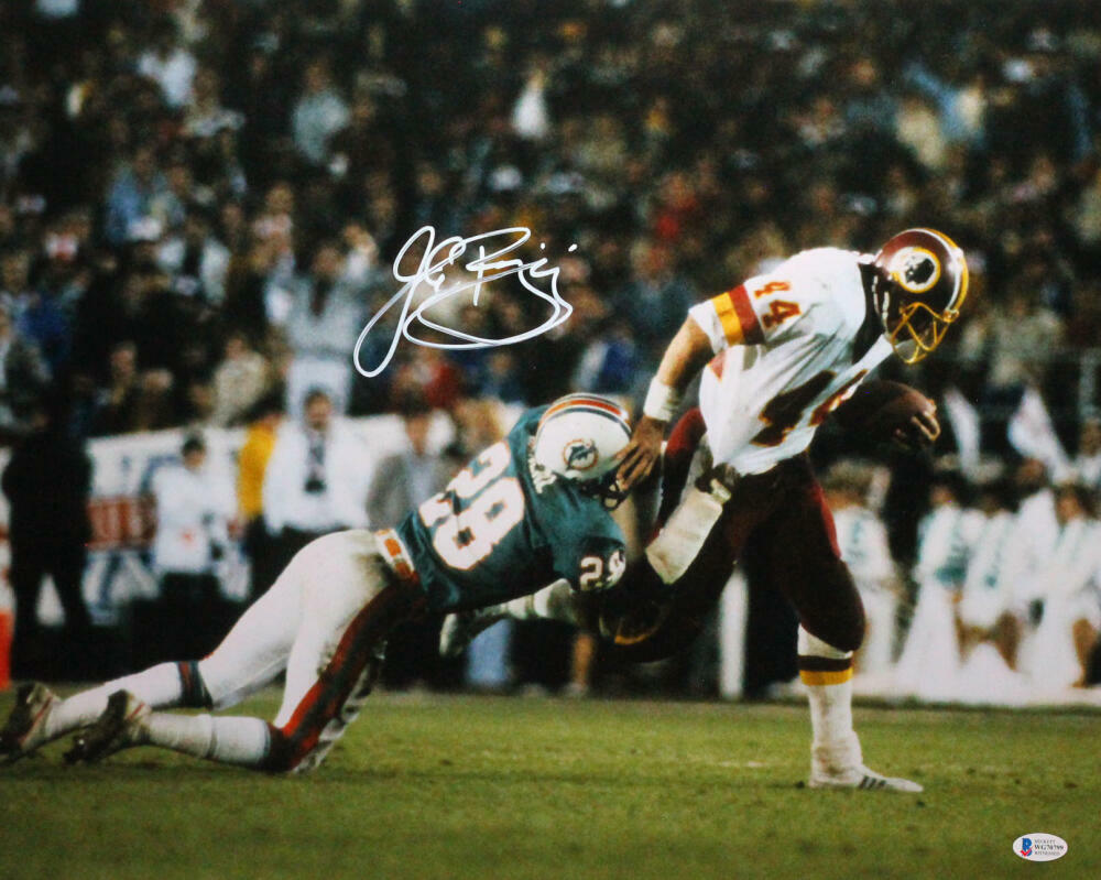 John Riggins Autographed WA 16x20 Running vs Dolphins Photo Poster painting- Beckett W *White