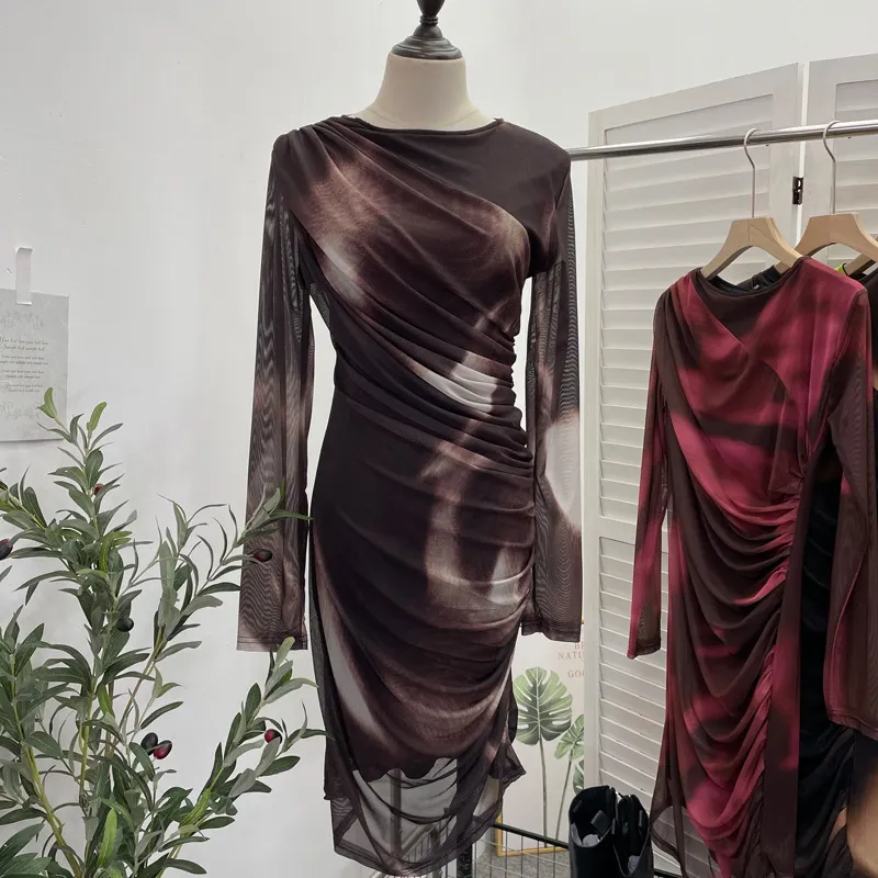 Brownm Vintage Tie-Dye Printing Irregular Folded Mesh Yarn Body-Body-Sleeve Dress 9901
