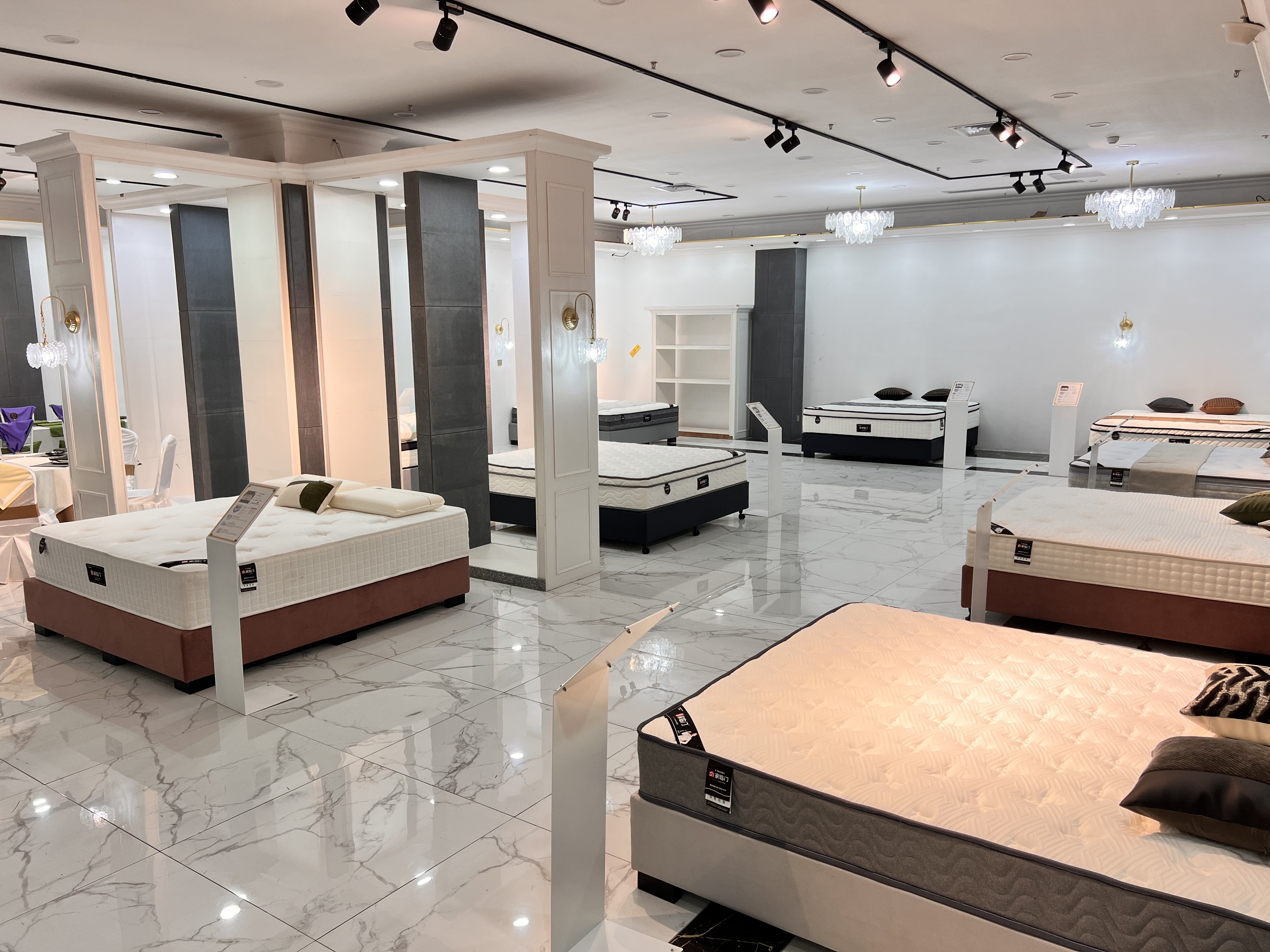 Showroom Image