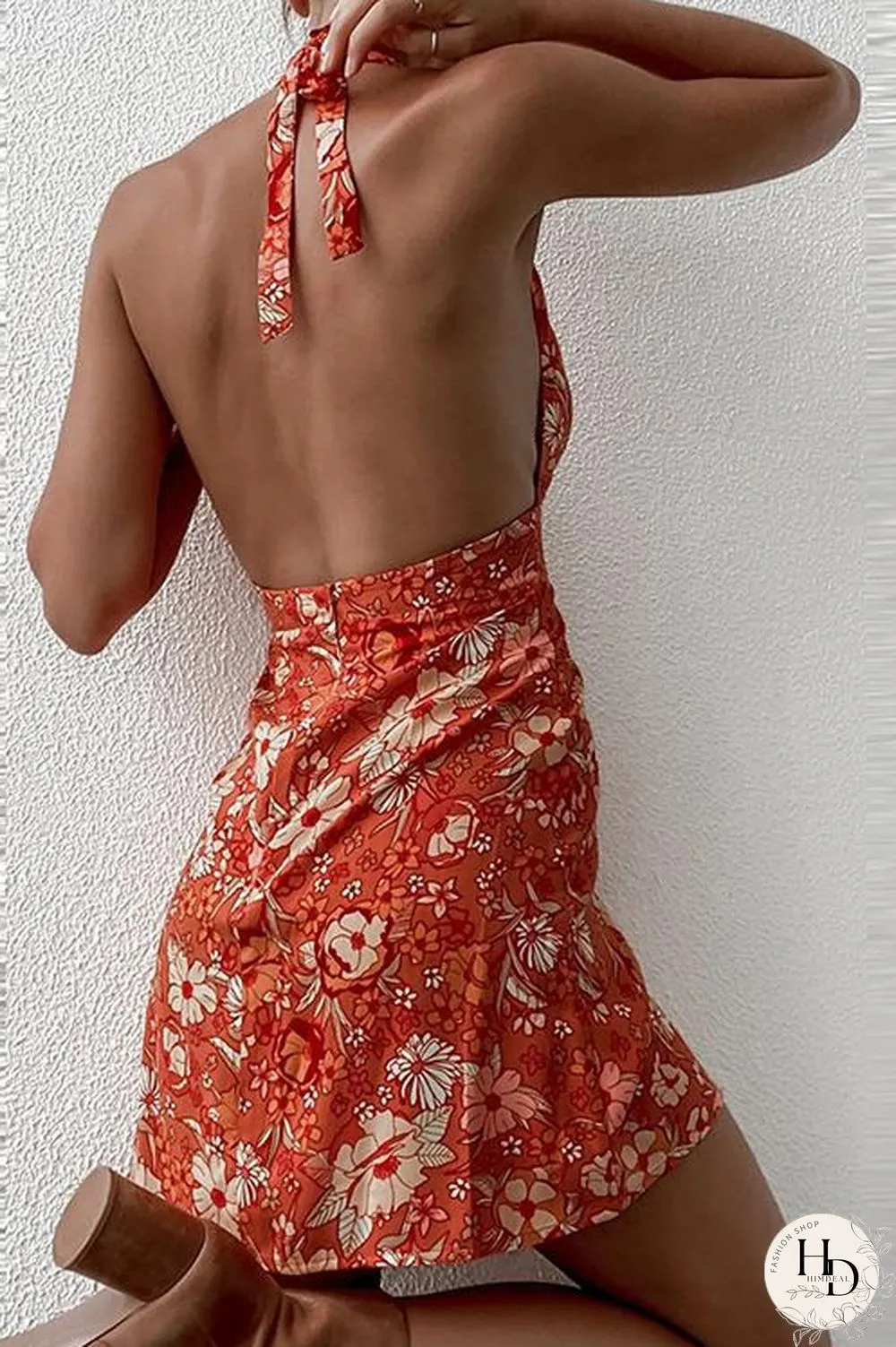 Print Halter Neck Backless Mini Dress