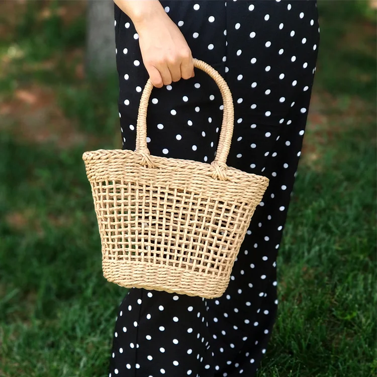 Hand-held hollow woven personalized straw bag
