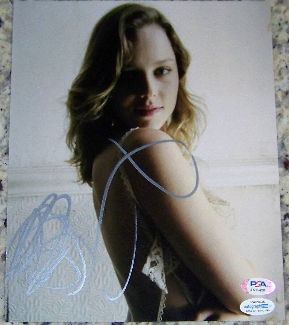 BUY IT NOW SALE! Abbie Cornish Signed Autographed 8x10 Photo Poster painting PSA & ACOA COA!