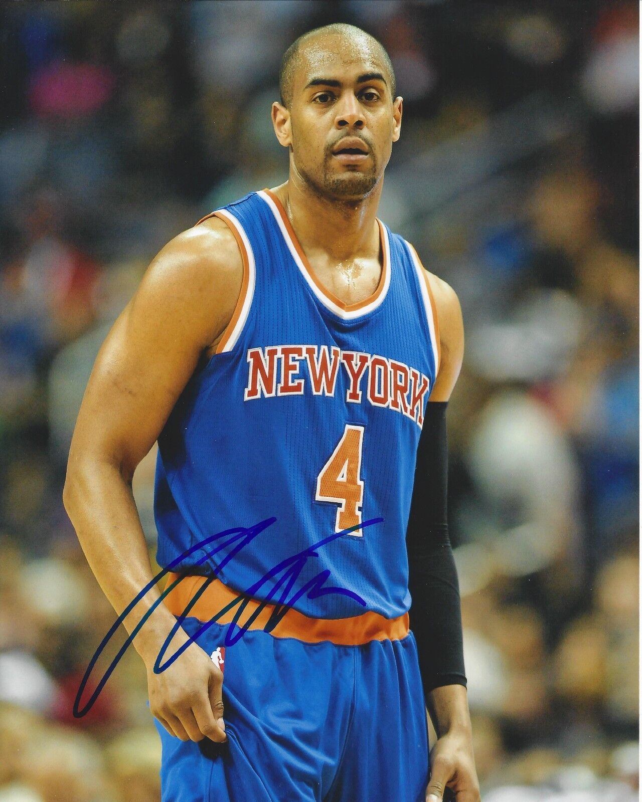 Aaron Afflalo Autographed 8x10 New York KnicksA310