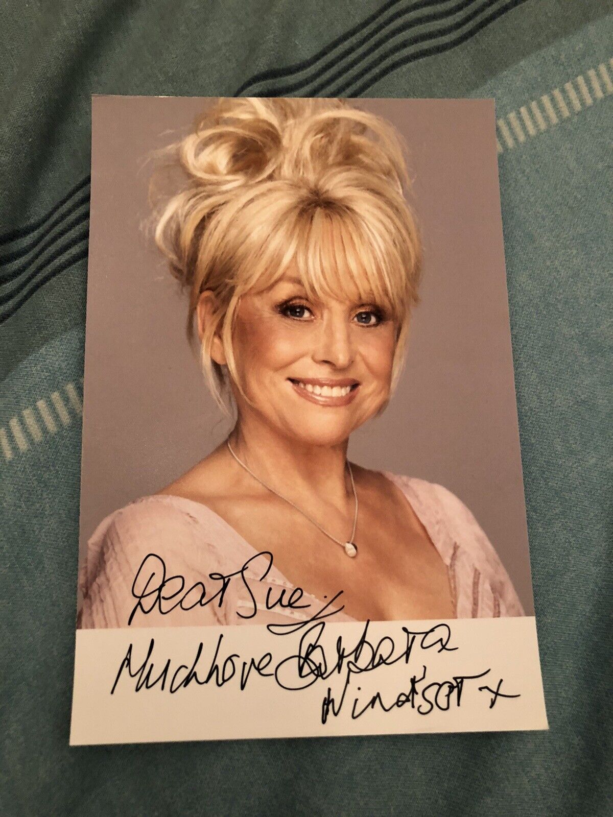 BARBARA WINDSOR (EASTENDERS) SIGNED Photo Poster painting