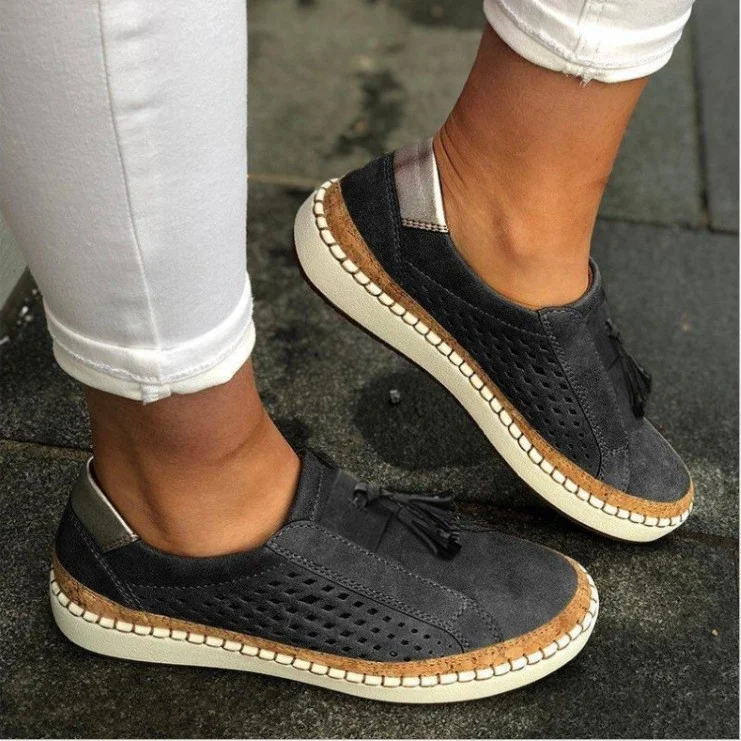 Breakj Breakj New Women's Shoes 2025 Hollow Large Ticulating Esoleo Round Head Two-Color Splicing Suture Casual Single Shoe