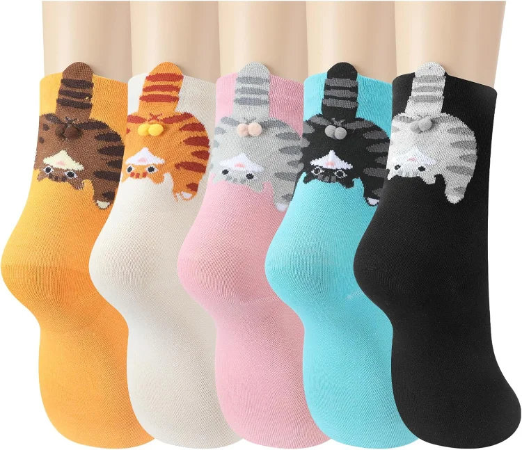 5-pack  Cute Cat Socks with Balls for Women, 3D Novelty Funny Animal Kitty Crew Sock Women, Christmas Cats Lovers Gift