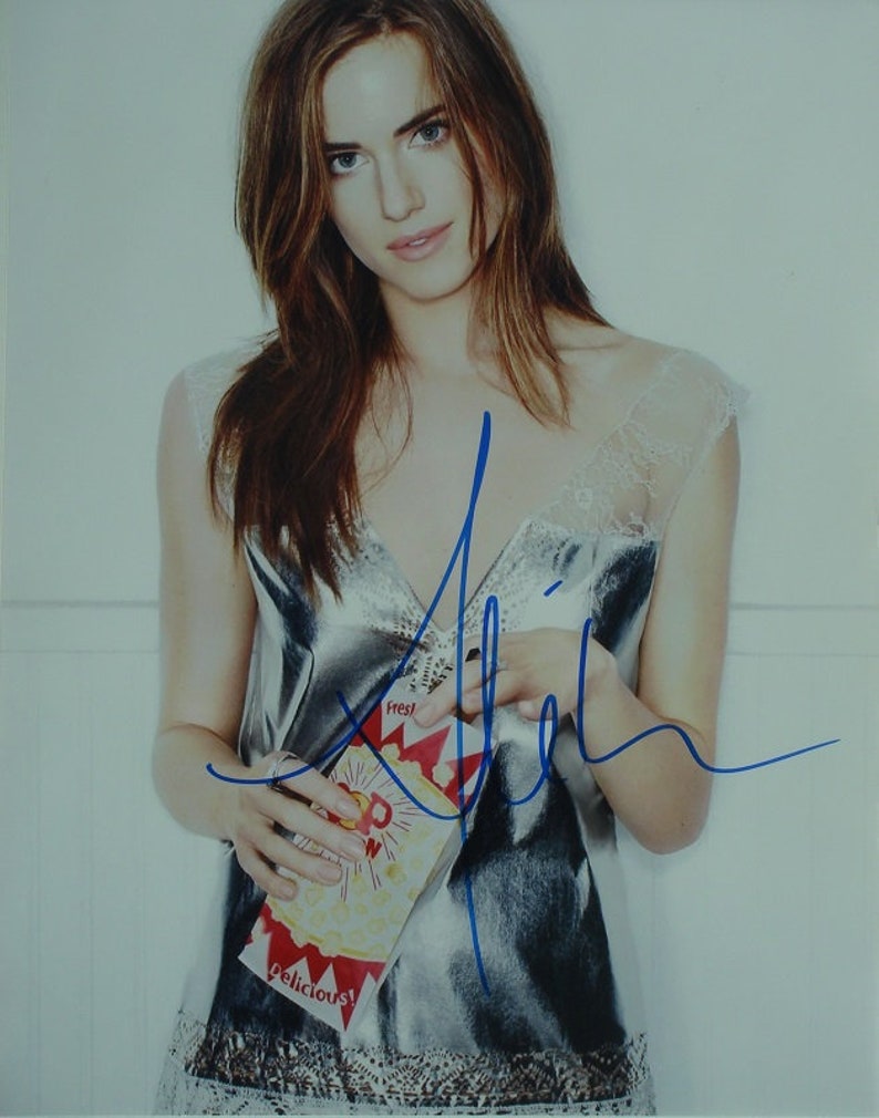 ALLISON WILLIAMS SIGNED Photo Poster painting Mad Men Girls Get Out 11x 14 wcoa