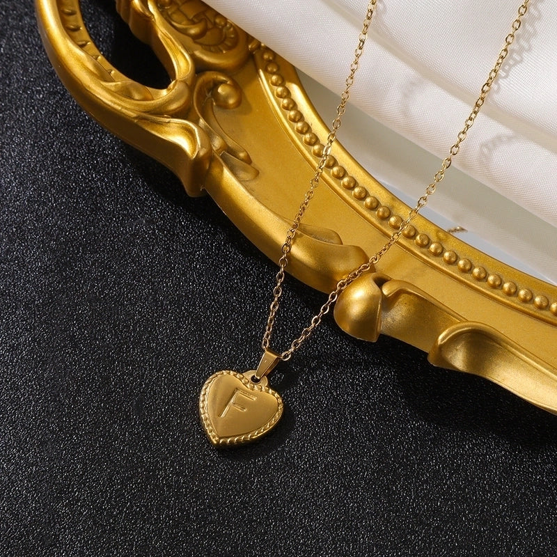 Vintage Style Minimalist Heart Shape Stainless Steel 18K Gold Plated Pendant Necklace
