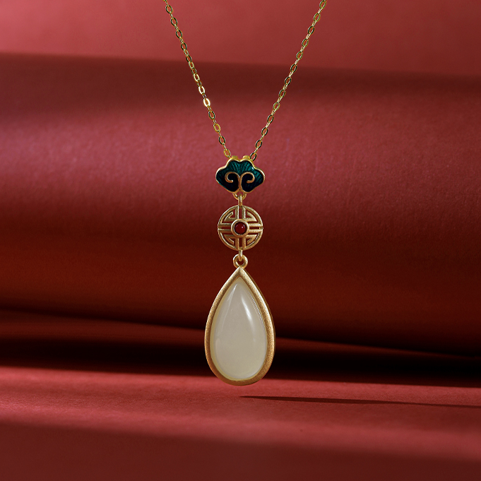High Standard Elegant Hetian Jade Gemstone Pendant Necklace - Auspicious Cloud Design Inspired by the Forbidden City