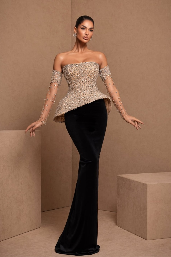 Strapless Sleeveless Long Mermaid Prom Dress With Tulle Gloves And Rhinstones | WQ0696 Wellcucu