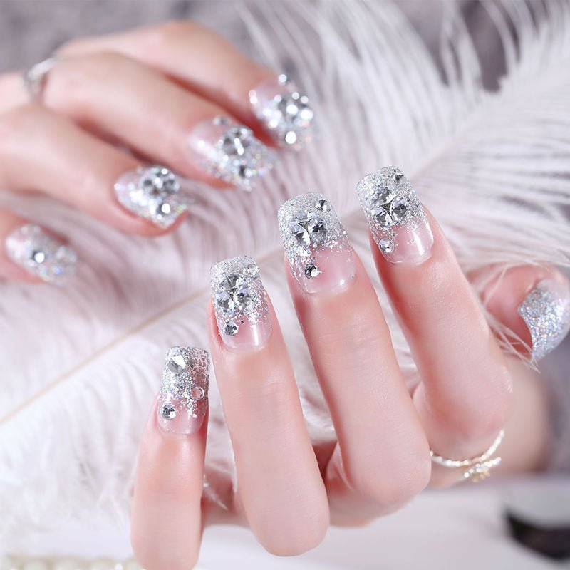 3D Bling Glitter False Fake Nails Crystal Stick on Medium Length Acrylic Nail White Press on Glossy Rhinestone Finger Wear Nails