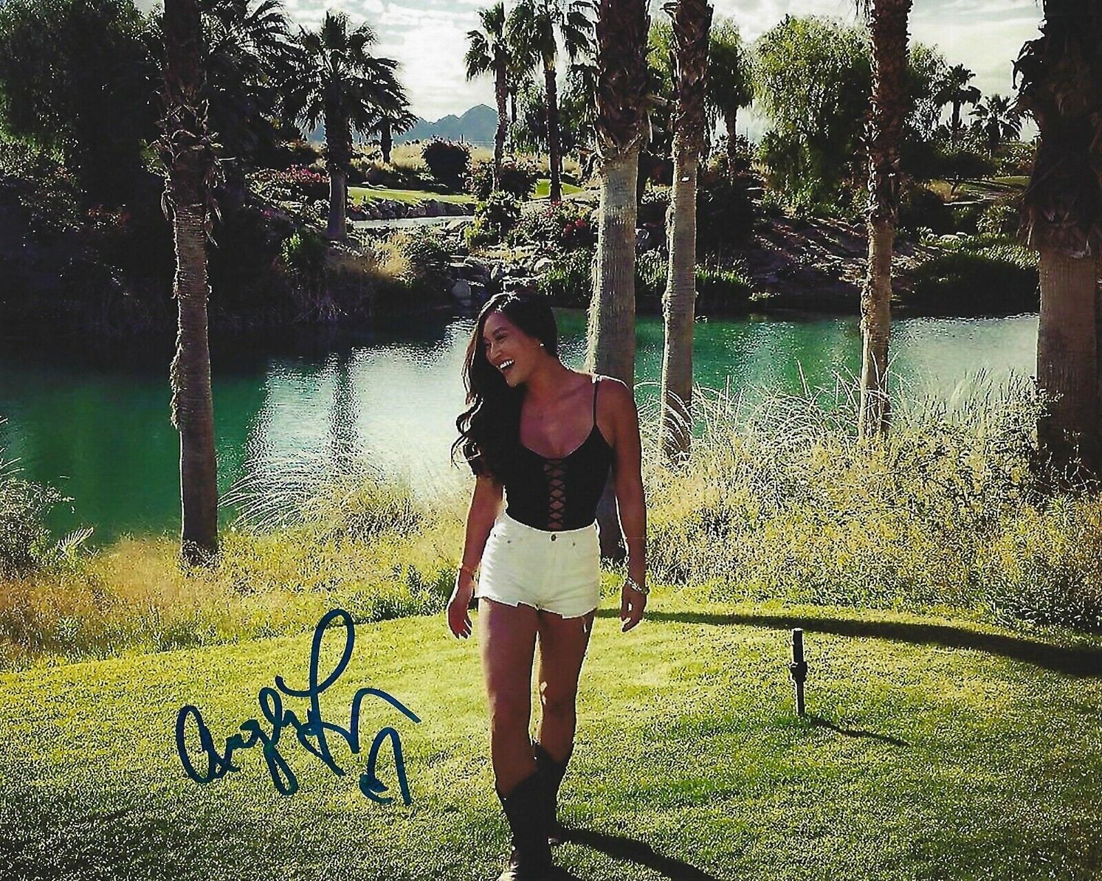 Angela Fong Signed 8x10 Photo Poster painting Black Lotus Lucha Underground Picture Autograph 1