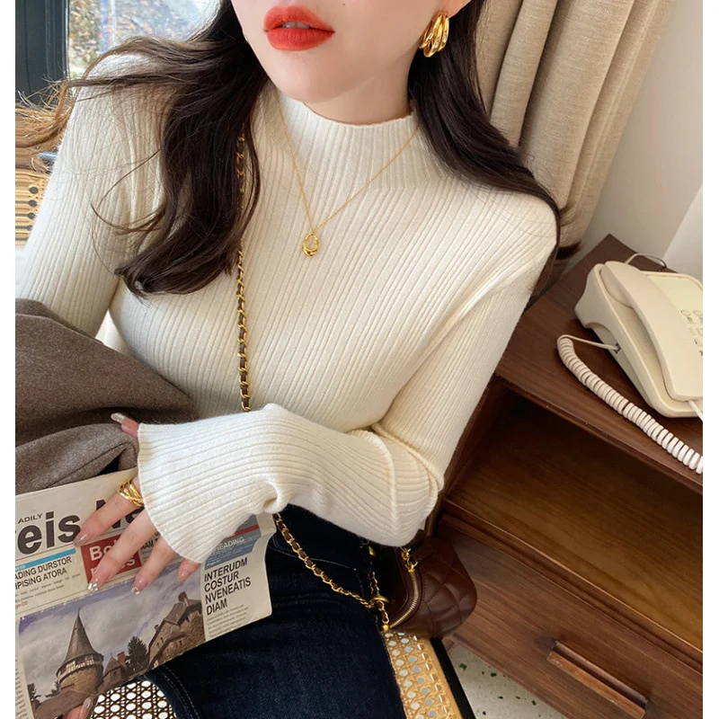 Uveng Uveng Bottom Shirt Women Autumn And Winter New With A Gas Half-High Collar Knitted Shirt On The Head Of The Coat