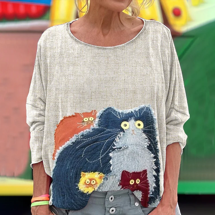 Vintage Embroidered Cat Women's Cozy Linen Crew Neck T-shirt