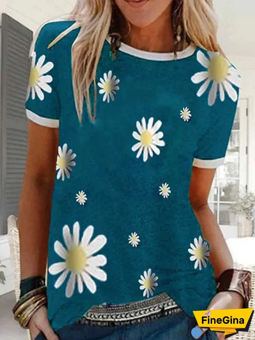 Black Cotton Round Neck Casual Printed T-shirt