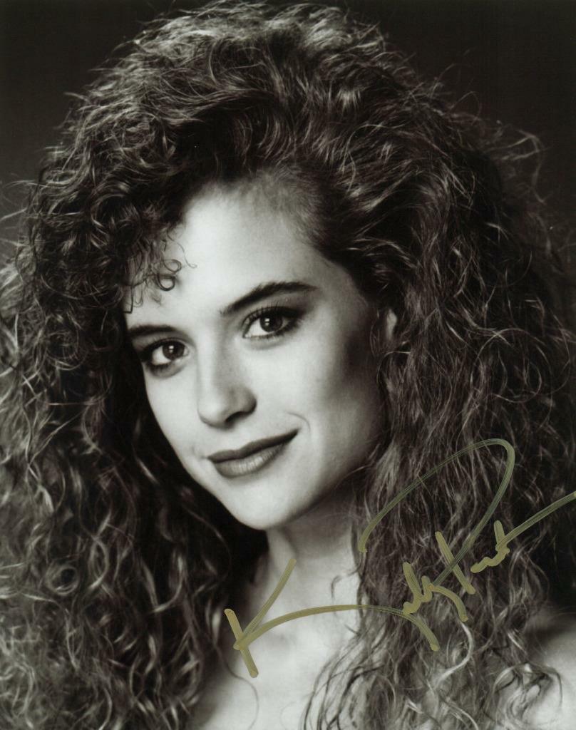 Kelly Preston Signed 8x10 Picture Autographed Photo Poster painting with COA