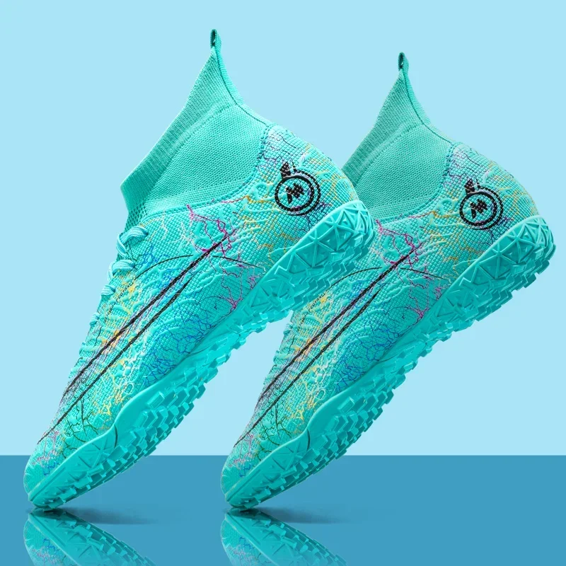 Man  Sports Football Shoes Breathable Outdoor Lightweight Soccer Shoes Male Football Futsal Shoe Sneakers Unisex Soccer Cleats
