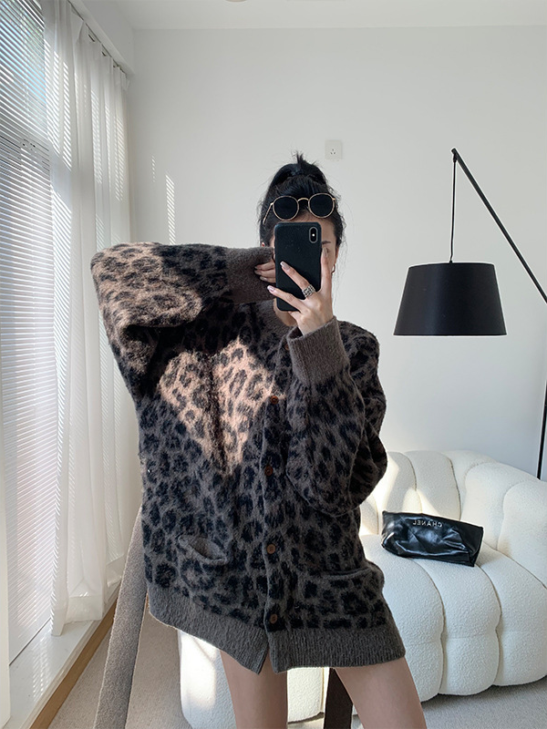 New Loose Leopard Print Fashion Cardigan 