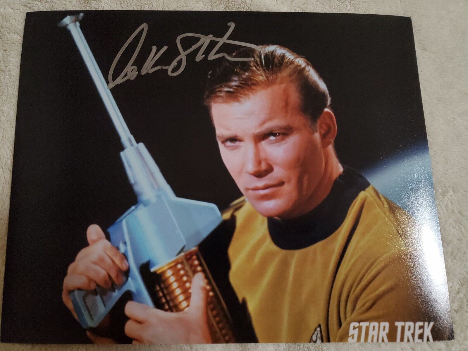 WILLIAM SHATNER STAR TREK SIGNED AUTOGRAPHED COLOR 8X10 Photo Poster painting CAPTAIN KIRK