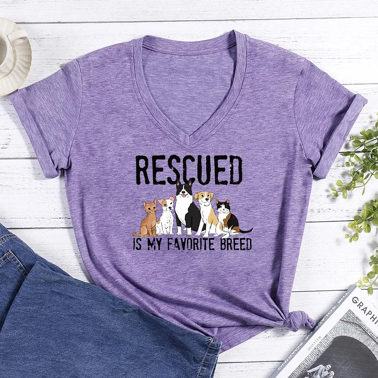 Rescue is my favorite breed V-neck T Shirt