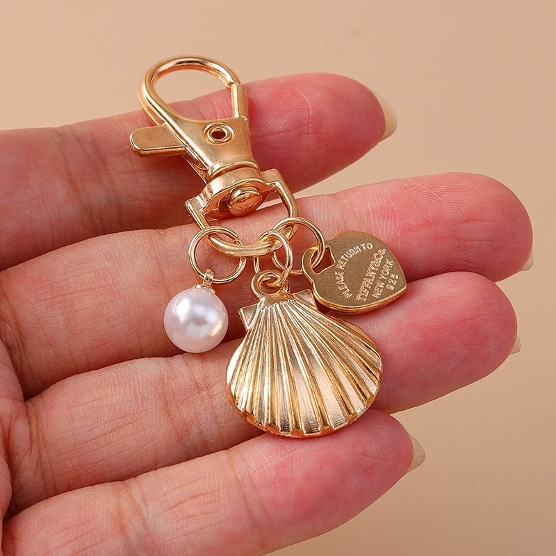 Casual Minimalist Commute Heart Shape Shell Key Alloy Keychain
