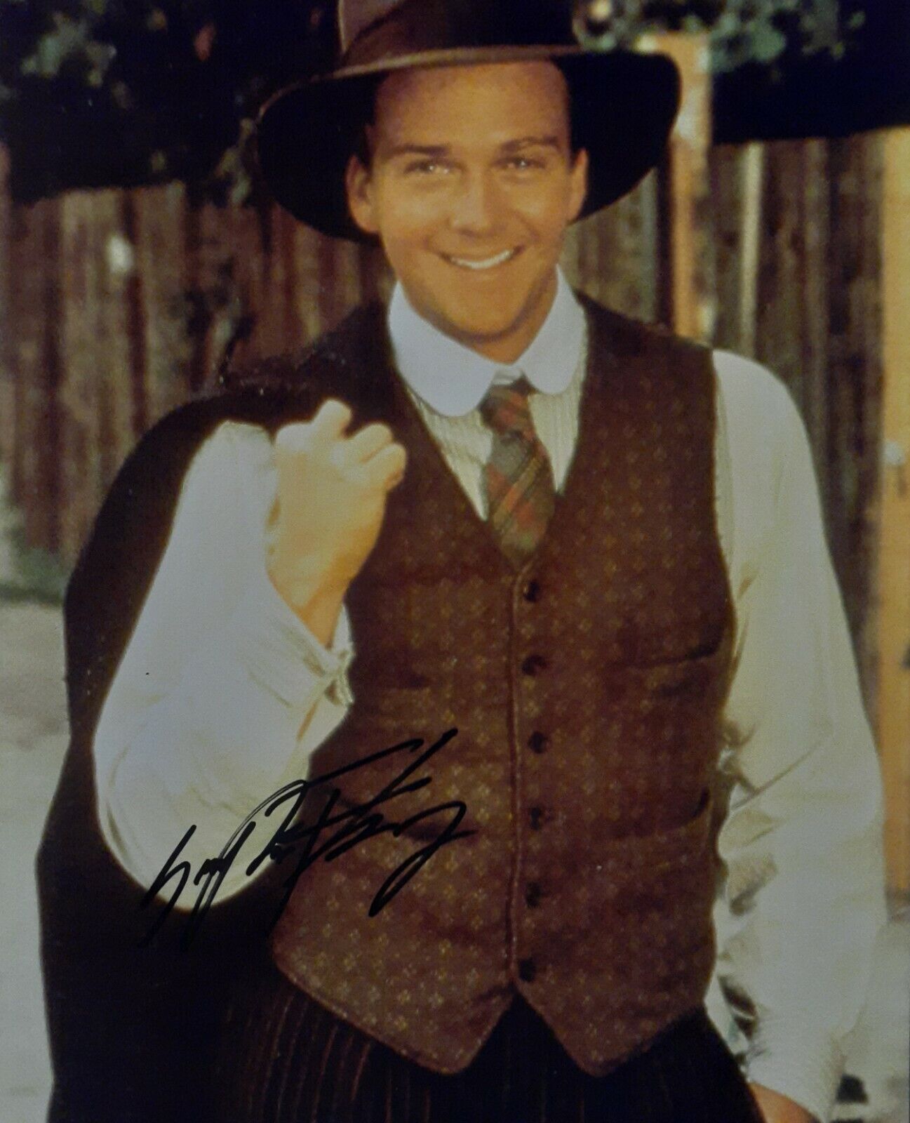 Sean Patrick Flanery signed 8x10