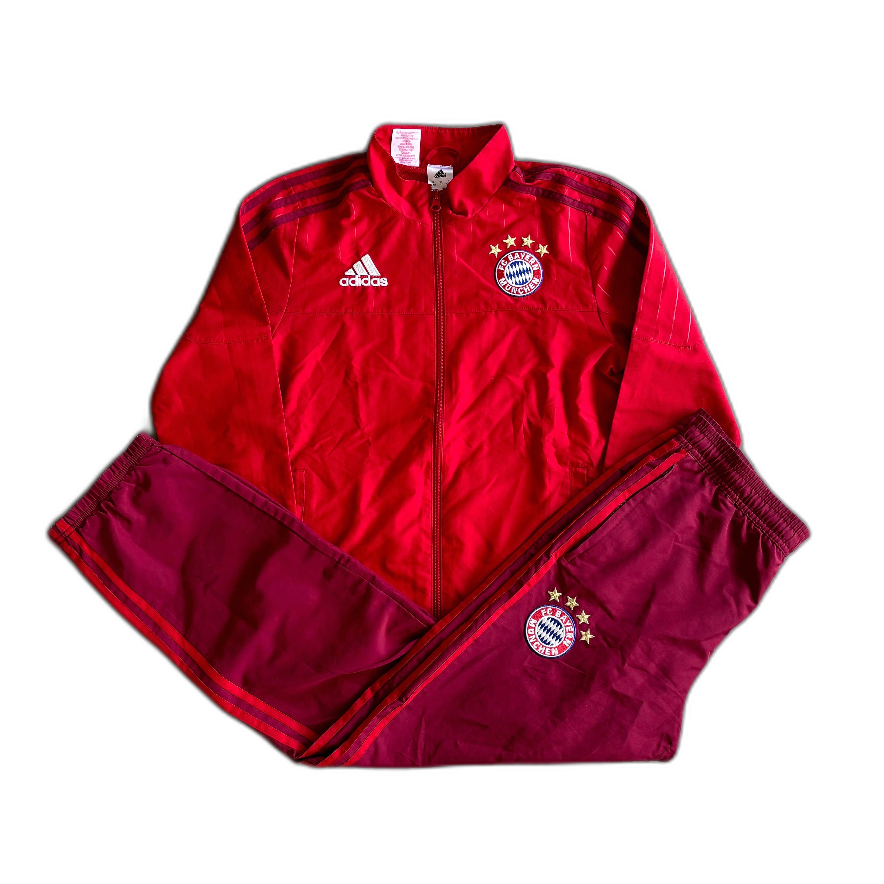 FC Bayern Vintage Tracksuit 2015/16