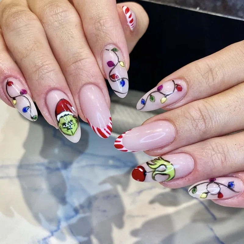 Churchf Churchf And Lovely Sweet Greenky Round Head Nail Christmas Lights French Fake Nail Wear Beautiful Nail Piece