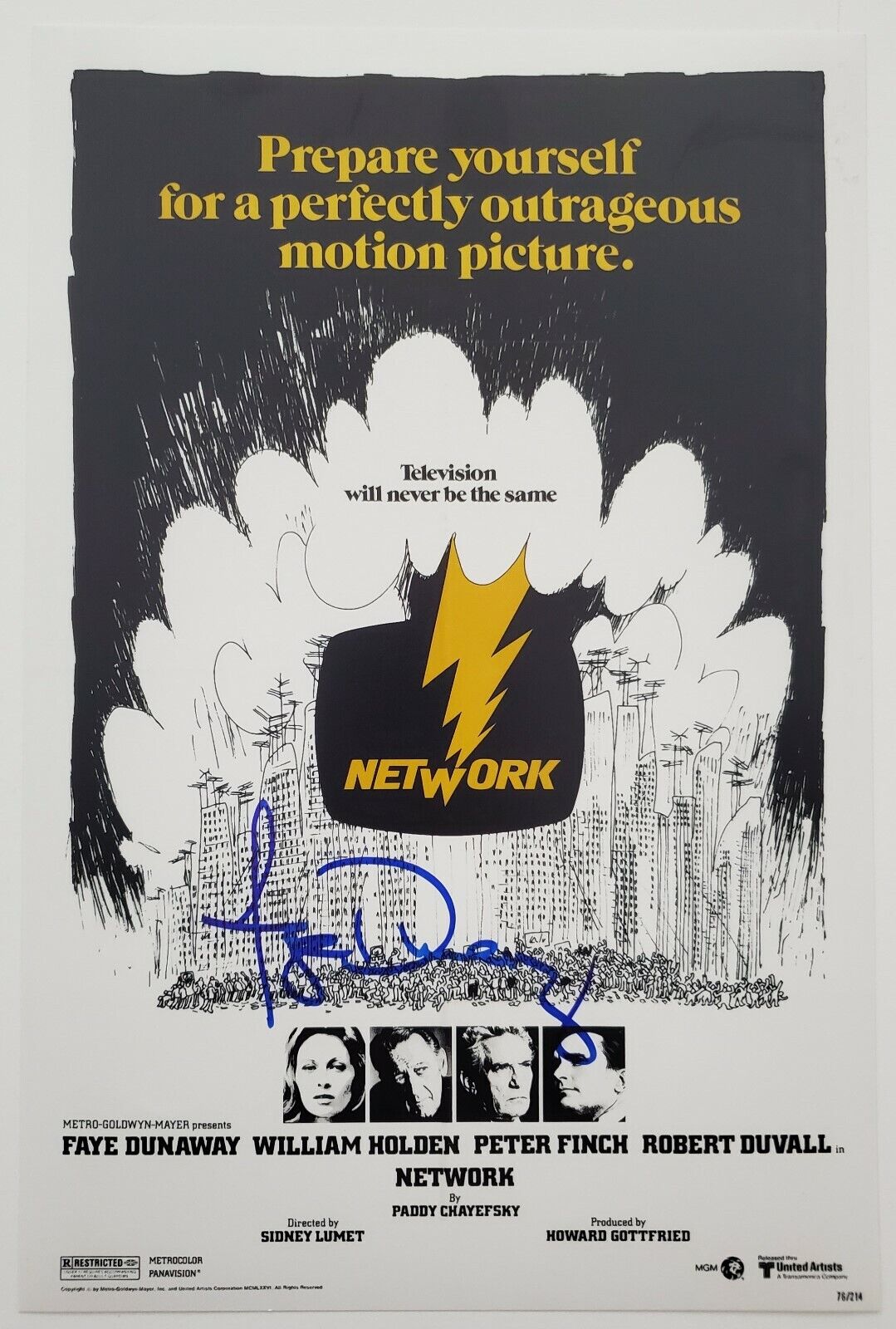 Faye Dunaway Signed The Network 8x12 Poster Robert Duvall The Network LEGEND RAD