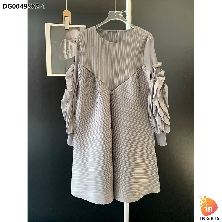 Elegant Three-Dimensional Flower Mini Women'S Casual Pleated Dress Female Niche Loose Slimming Pendant Short Fold Dress-DG0049SXZ