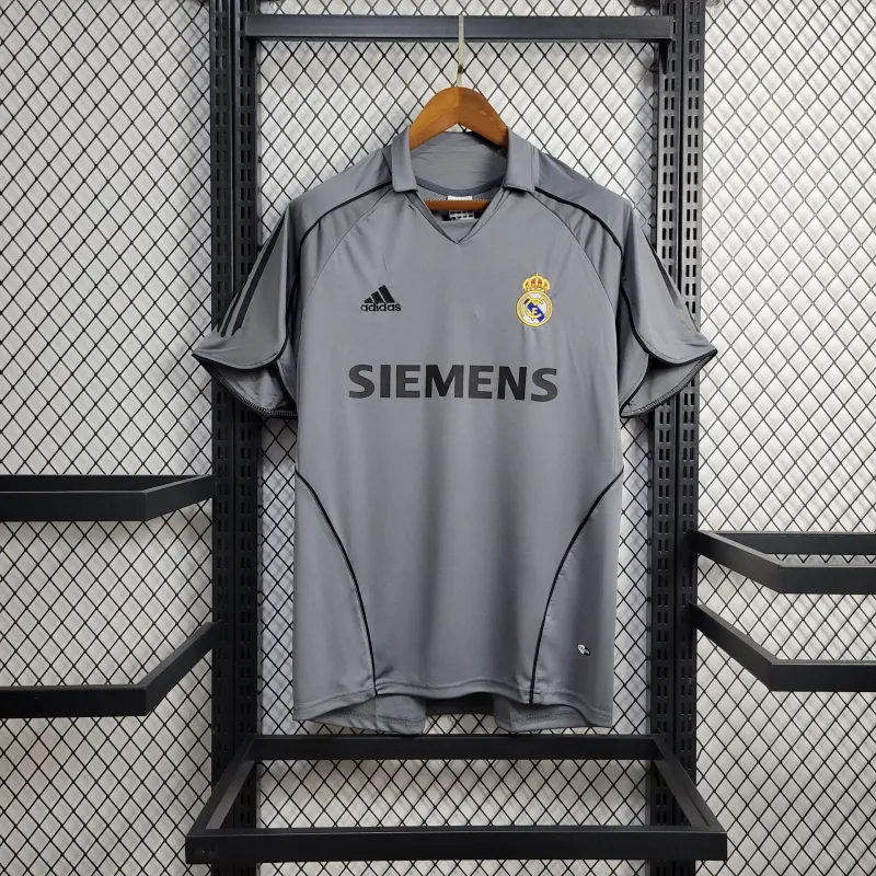 Retro Real Madrid 05-06 Third Jersey