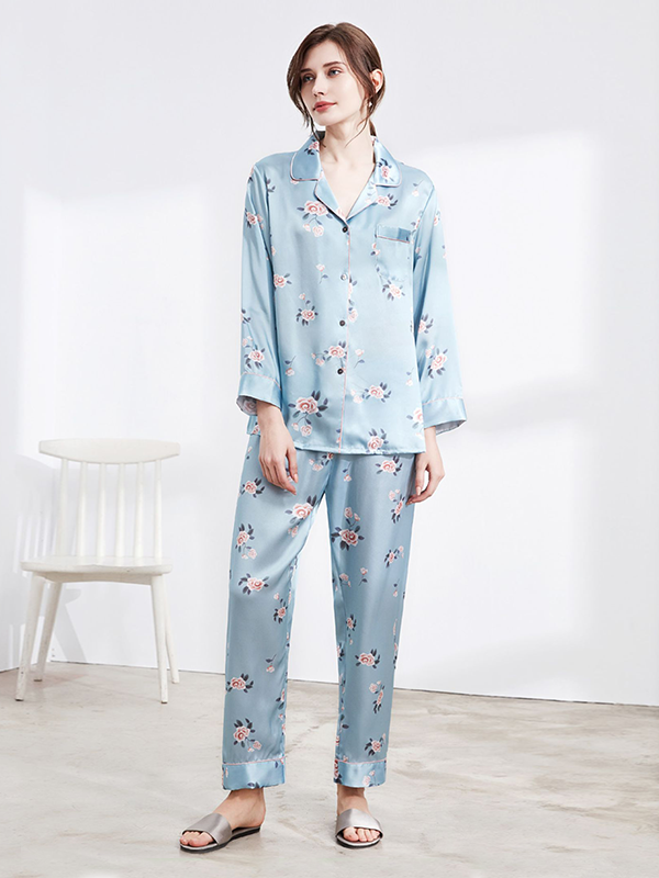 22 Momme Light Blue Flower Printed Silk Pajamas Set REAL SILK LIFE