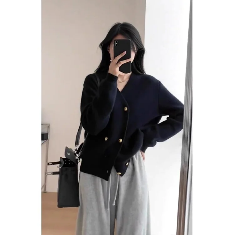 Athvotar Athvotar And Winter French Retro Black V-Neck Sweater Girl Languid Retro Knitted Jacket Top