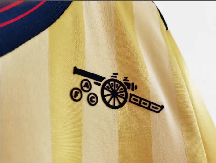 Retro Arsenal 1983/1986 away Football Shirt Thai Quality