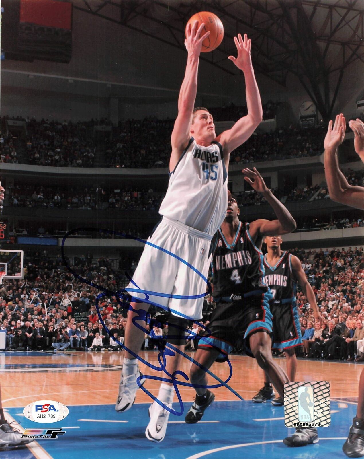 Raef LaFrentz signed 8x10 Photo Poster painting PSA/DNA Dallas Mavericks Autographed