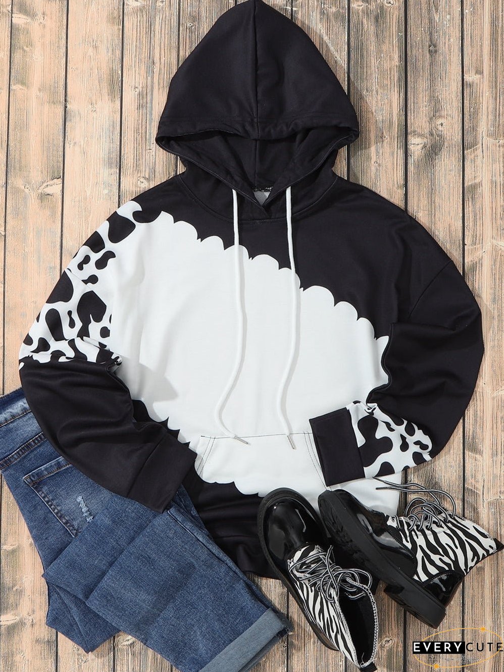 Cow Print Tie Dye Drawstring Hoodie with Pockets
