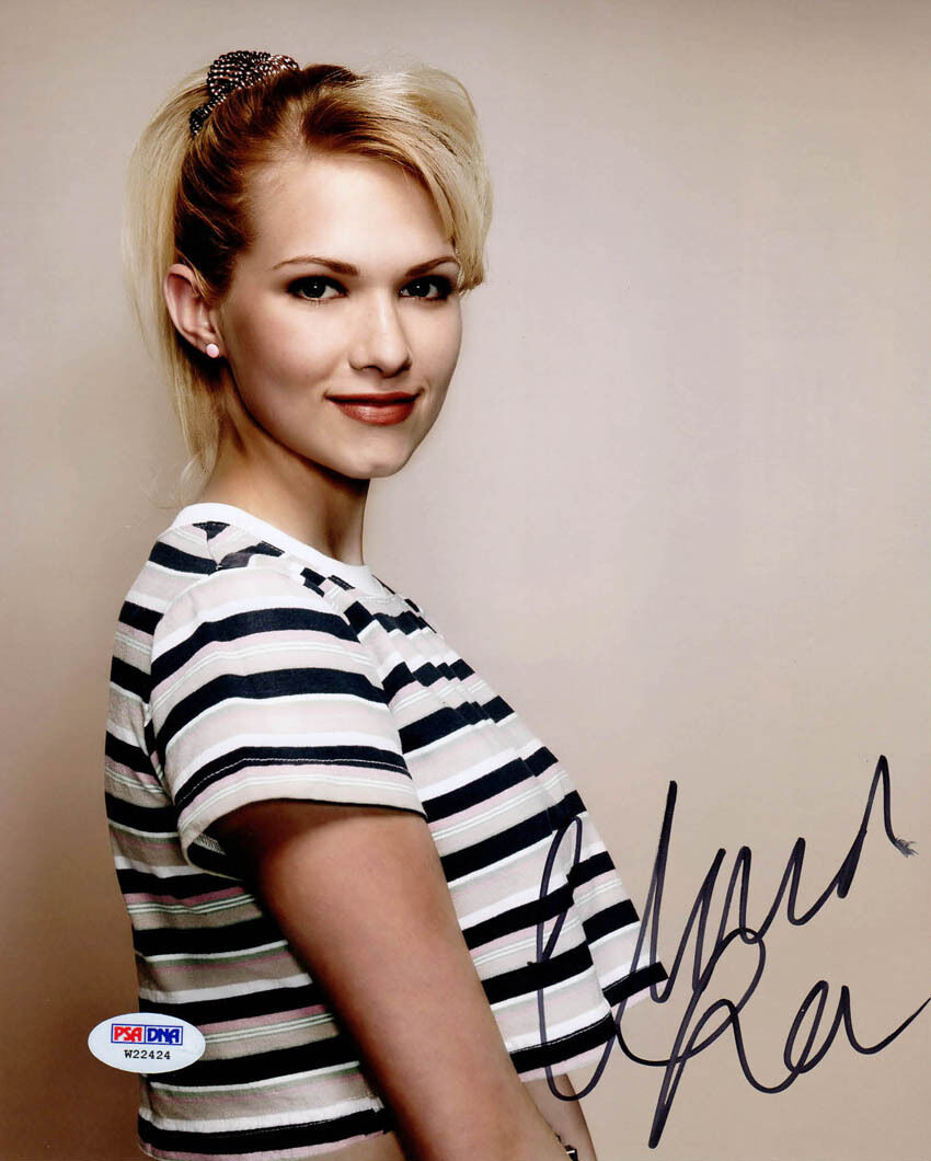 Claudia Lee SIGNED 8x10 Photo Poster painting Magnolia Hart of Dixie SEXY PSA/DNA AUTOGRAPHED