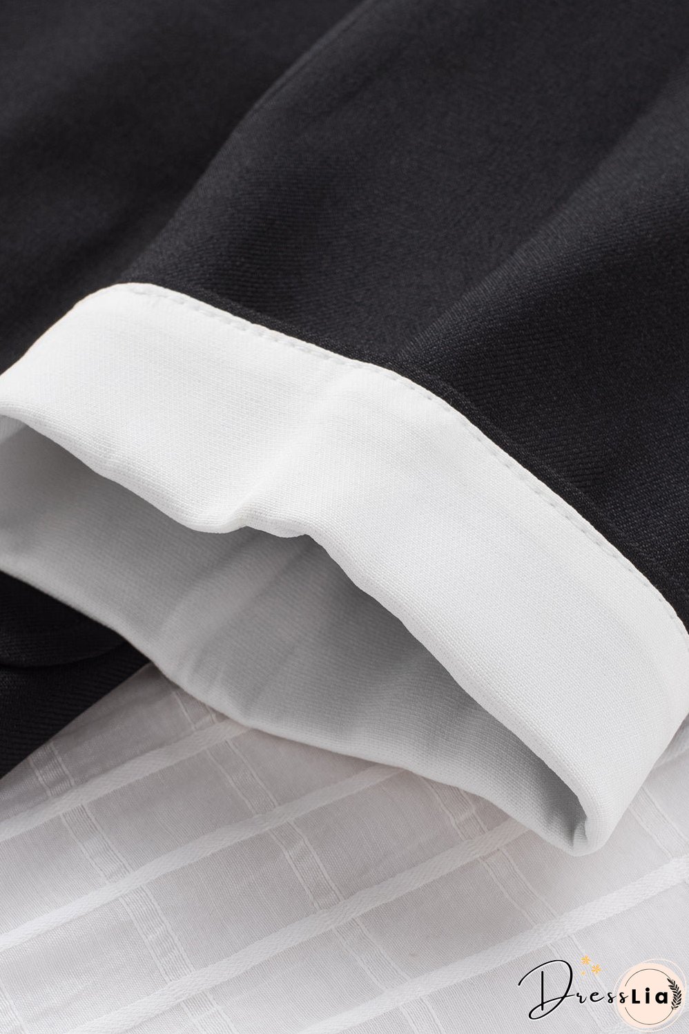 Chic and Stylish Blazer