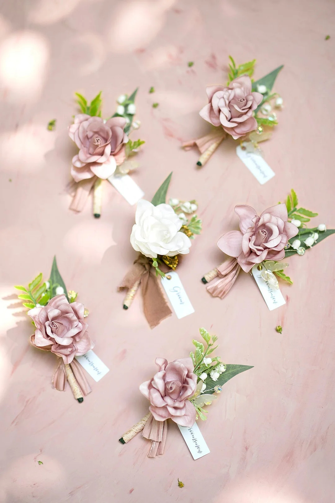 Boutonnieres in Dusty Rose & White