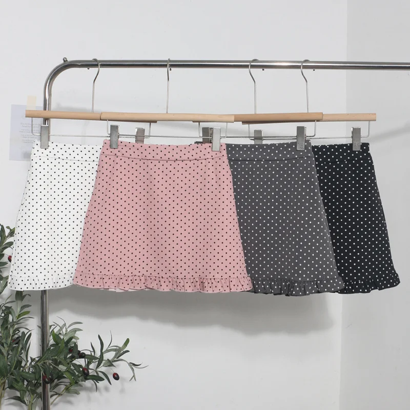 Uveng Real Shooting Wooden Ear Wave Half Dress Girl Spring 2025 New Retro Korean Version Of High-Rise Thin A Word Short Skirt 8931