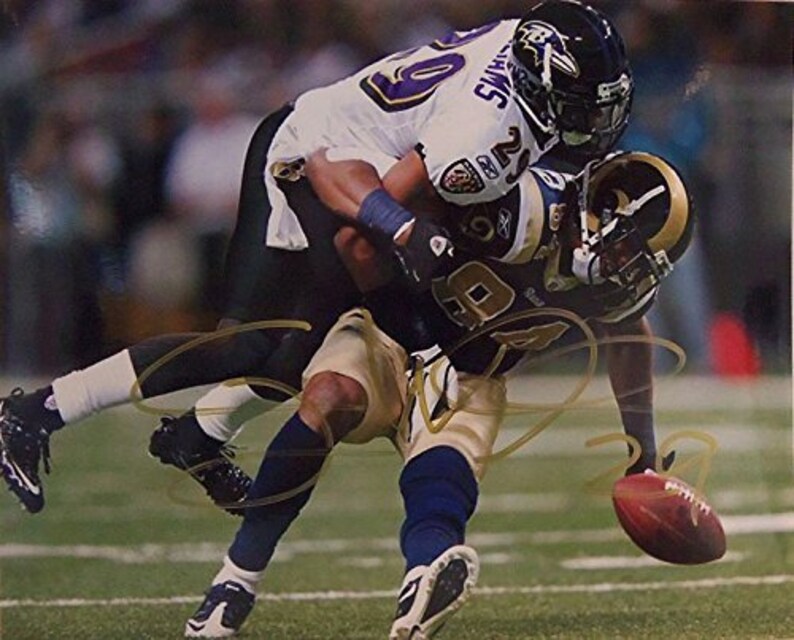 Cary Williams Signed Autographed Glossy 8x10 Photo Poster painting (Baltimore Ravens) - COA Matching Holograms