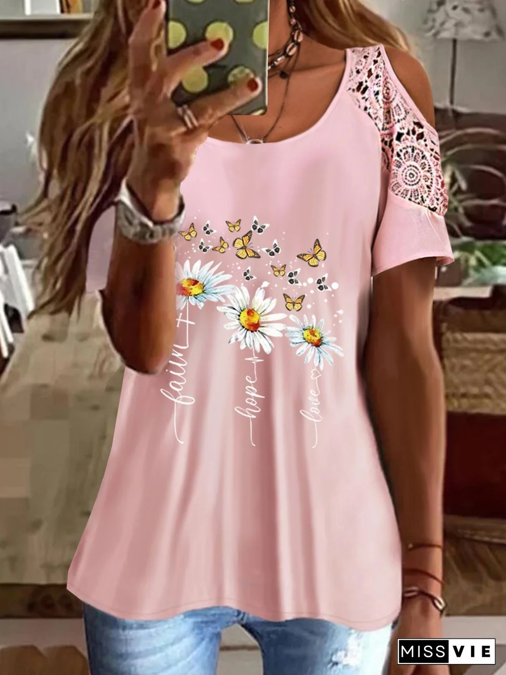 Floral Butterfly Printed Vacation Loosen Scoop Neckline Short Sleeve T-Shirt